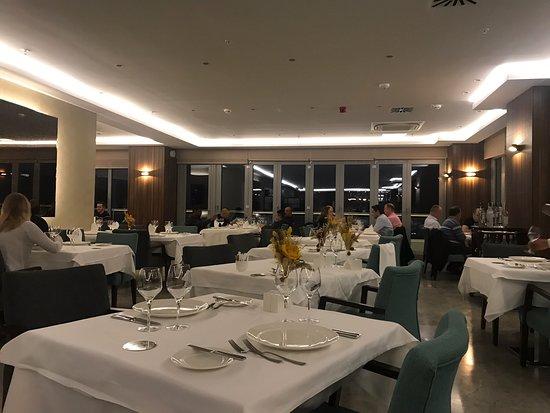 Lagun Roof Bar & Restaurant